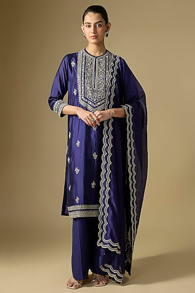 Purple Silk Embroidered Kurta Set by Jayanti Reddy