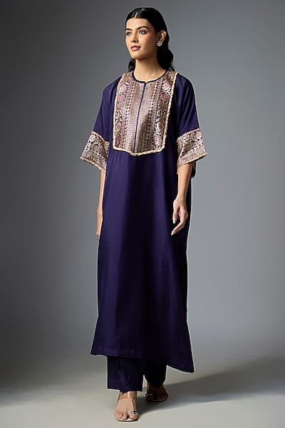 Purple Silk Embroidered Kaftan Set by Jayanti Reddy