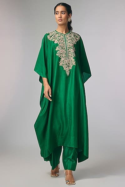 Green Silk Zardosi Work Kaftan Set by Jayanti Reddy