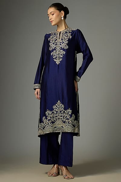 Purple Silk Zardosi Embroidered Kurta Set by Jayanti Reddy