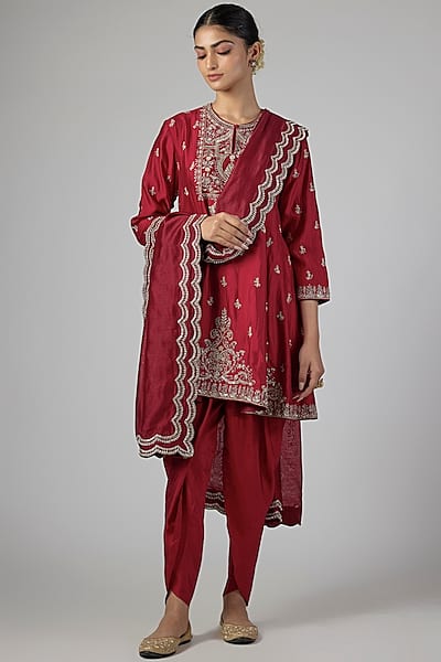 Red Silk Zardosi Work Tunic Set by Jayanti Reddy