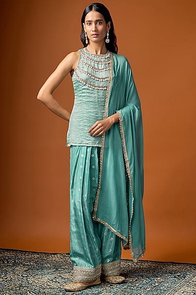 Aquamarine Chiffon Silk Zari Embroidered Kurta Set by Rayasha Khan
