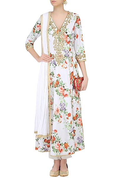 White Floral Printed Kurta Set With Straight Pants by Seema Khan